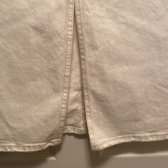 Universal Thread White Denim Midi Skirt…size 00 - Picture 3 of 6